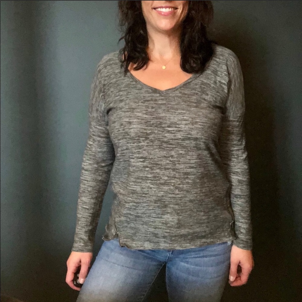 Splendid Green and Gray V Neck Top for Women